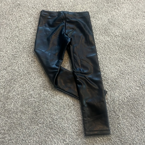 Faux leather pants - Picture 3 of 5
